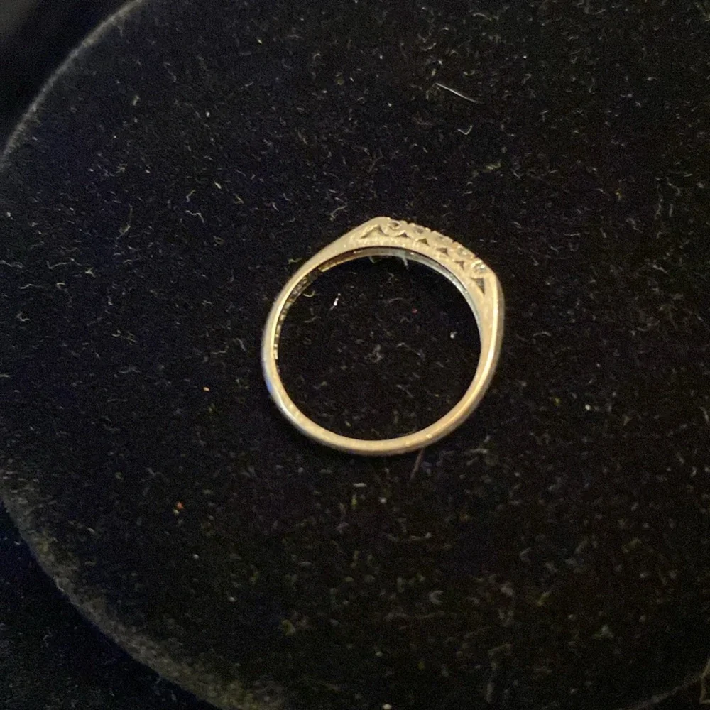 Platinum Diamond 💍 - Picture 4 of 5